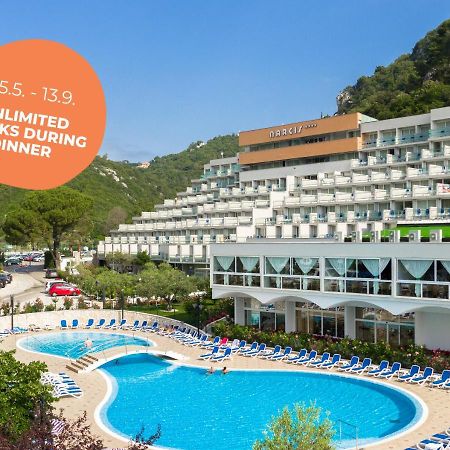 Maslinica Narcis Hotel Rabac Extérieur photo