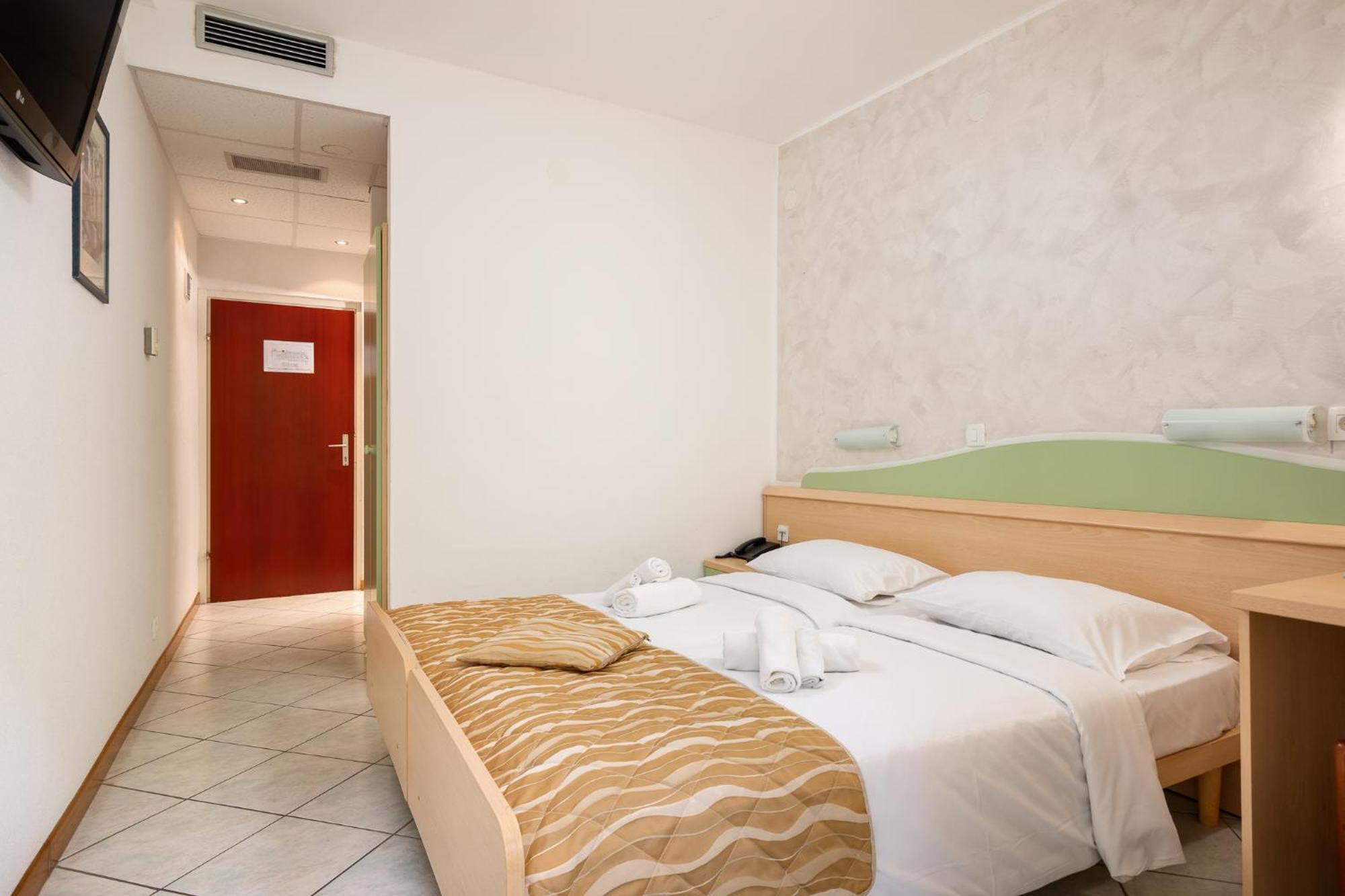 Maslinica Narcis Hotel Rabac Chambre photo