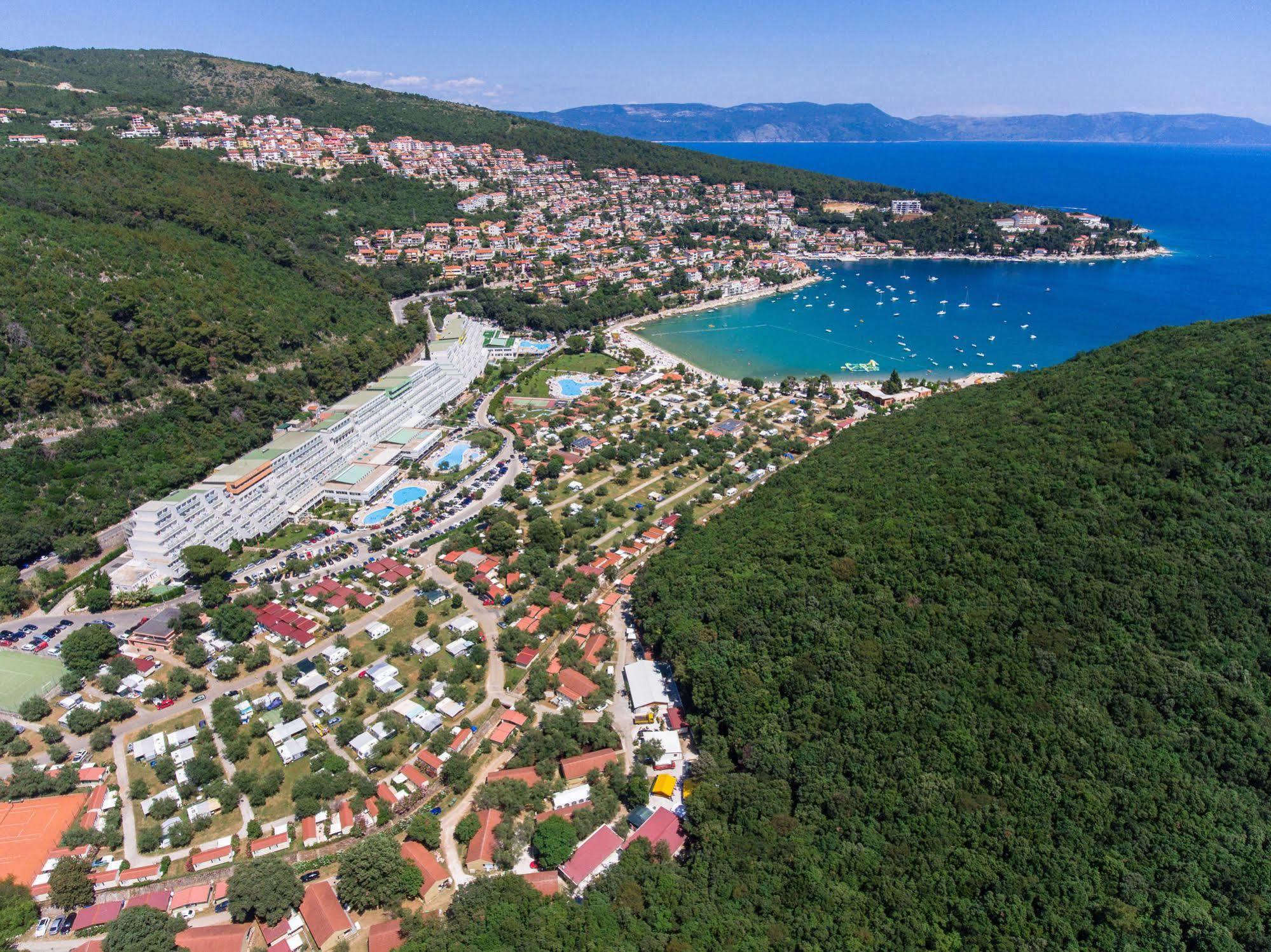 Maslinica Narcis Hotel Rabac Extérieur photo