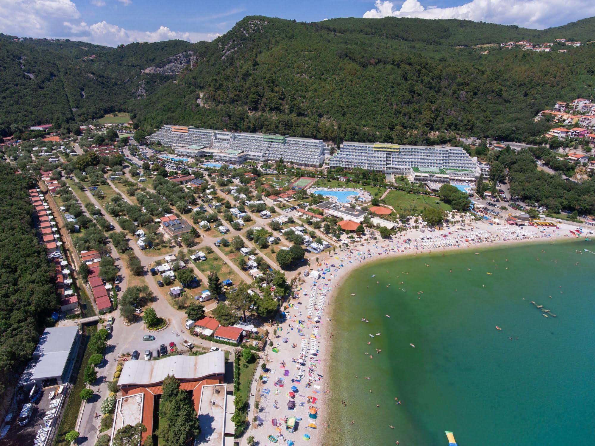 Maslinica Narcis Hotel Rabac Extérieur photo