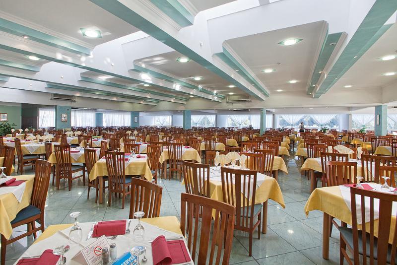 Maslinica Narcis Hotel Rabac Extérieur photo